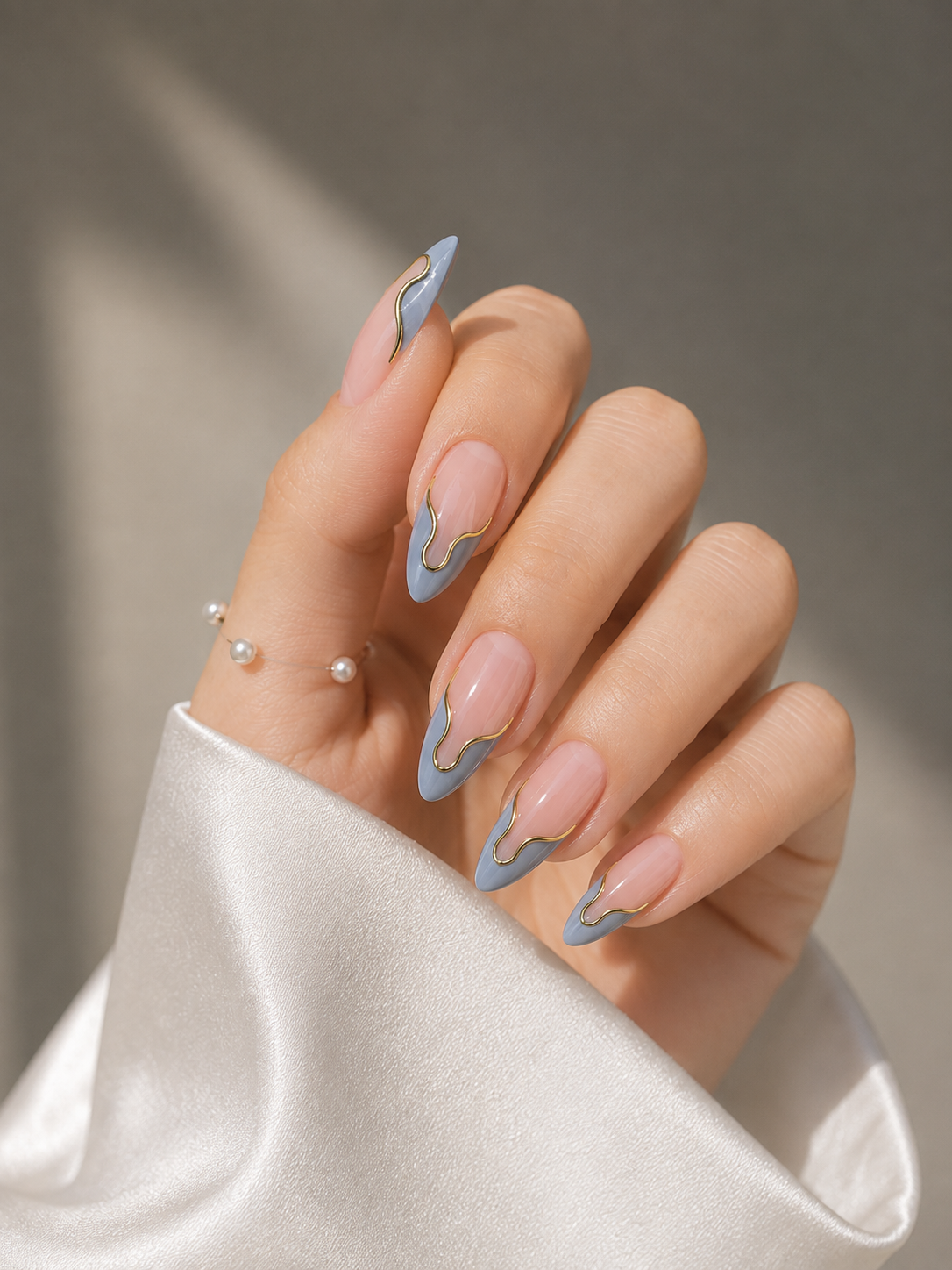LUXE AURA
