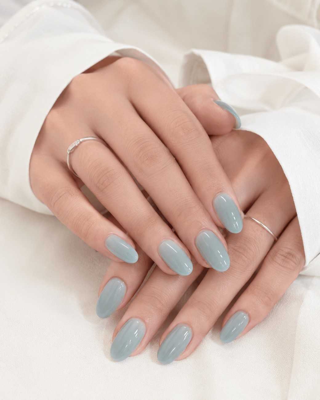 Front view of Little Luxurious press-on nails featuring a sophisticated premium look