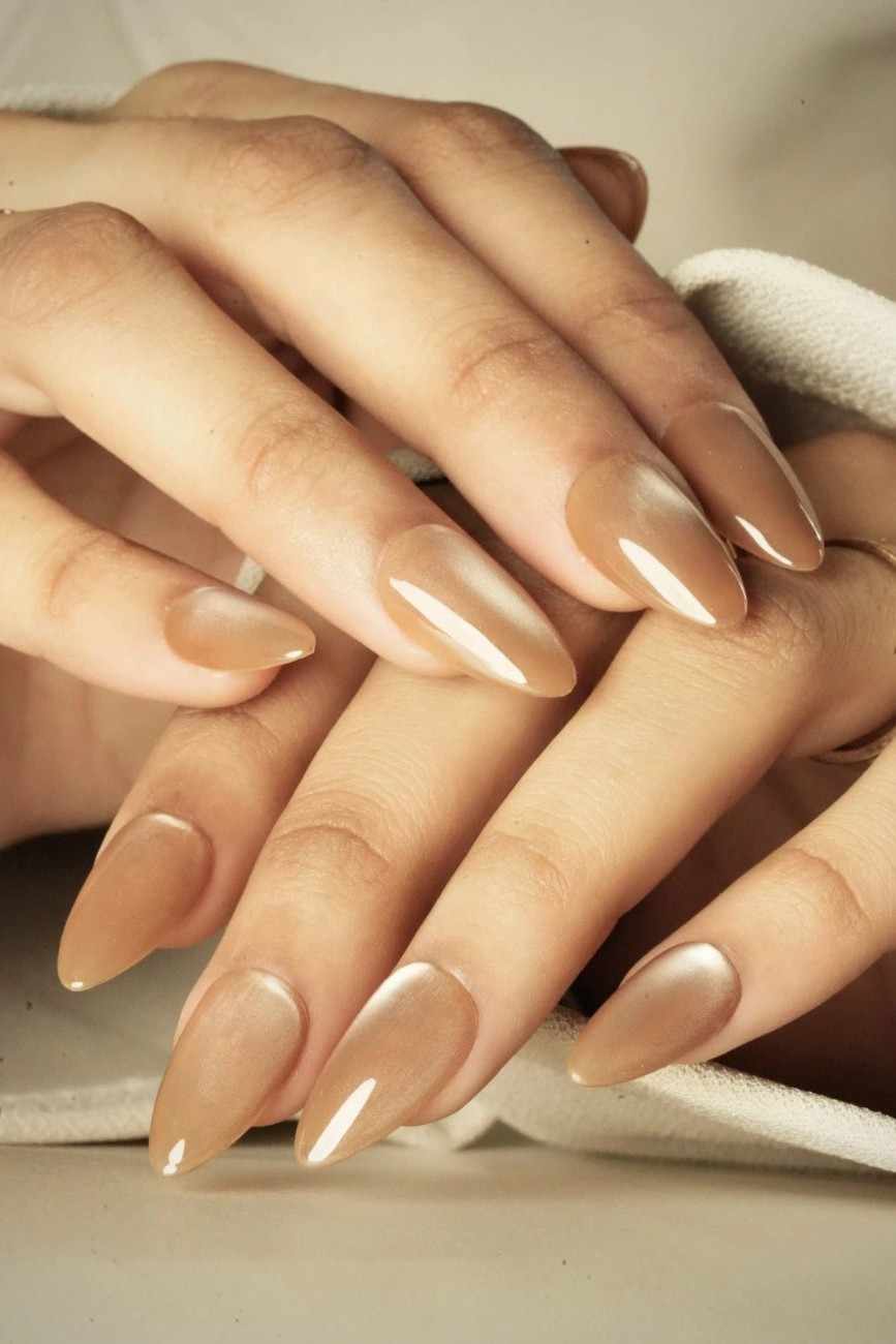 Elegant mocha brown press-on nails for everyday and special occasions
