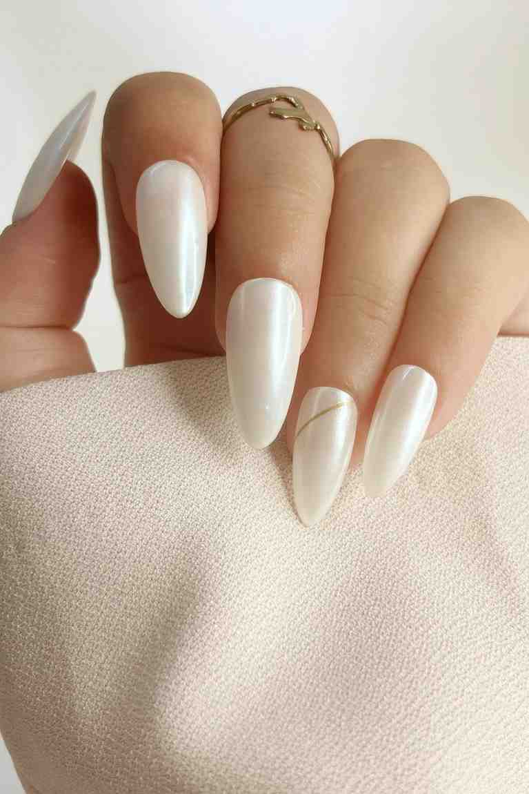 Icy white shimmer press-on nails inspired by fresh snow