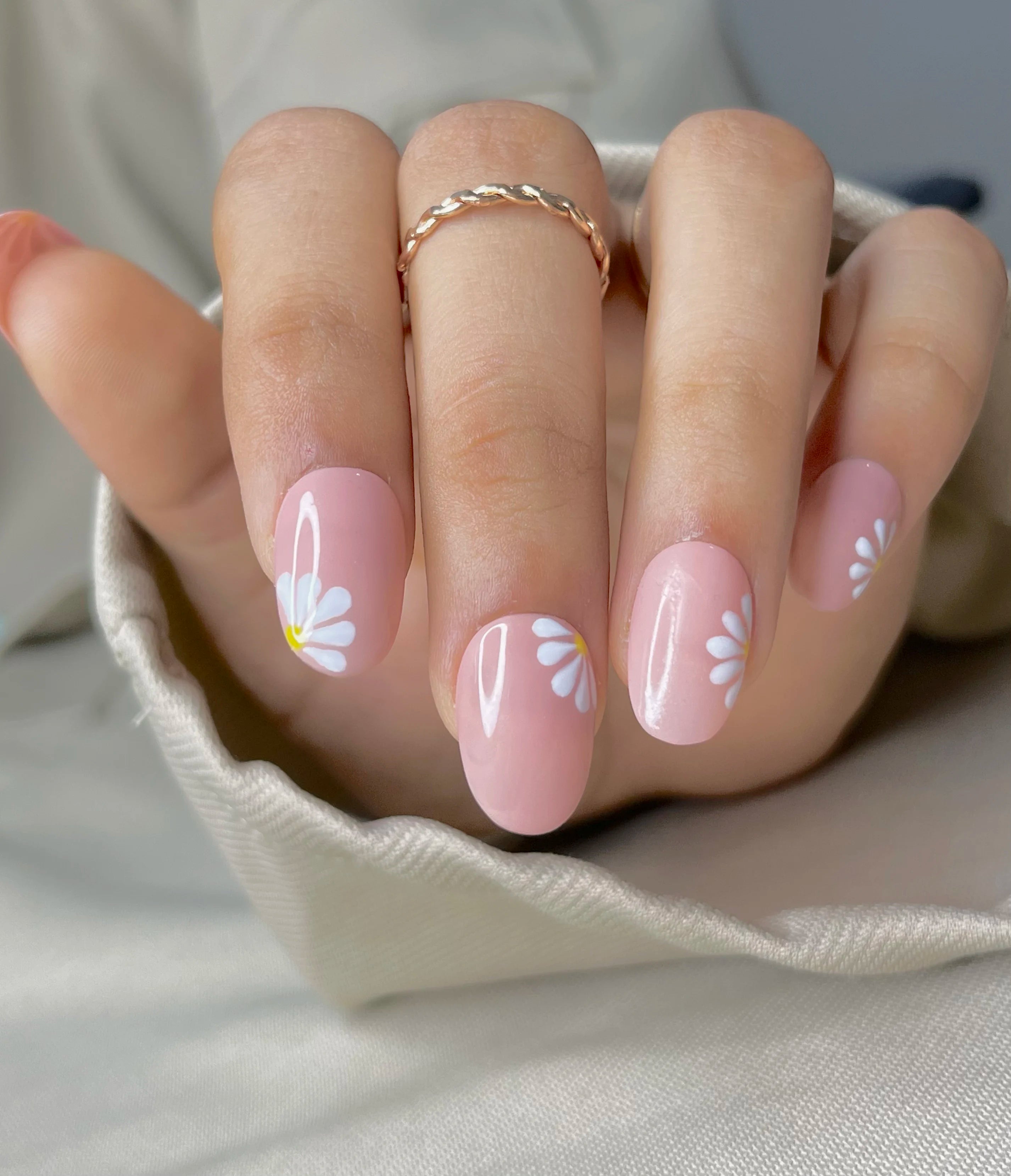 Get Nude Pink White Yellow Floral artificial fake Press On Nails Online in India